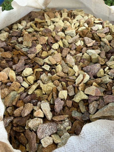 Златолит персиковый декоративная каменная крошка купить в Тюменской области