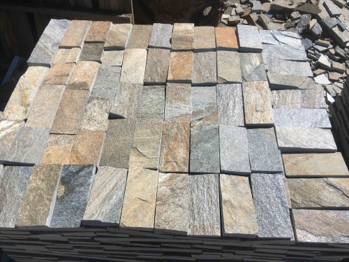 Плитка пилёная златолит Уральский для цоколя, отмостки купить в Тюменской области