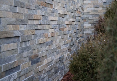 Плитка пилёная златолит Уральский для фасада купить в Тюменской области