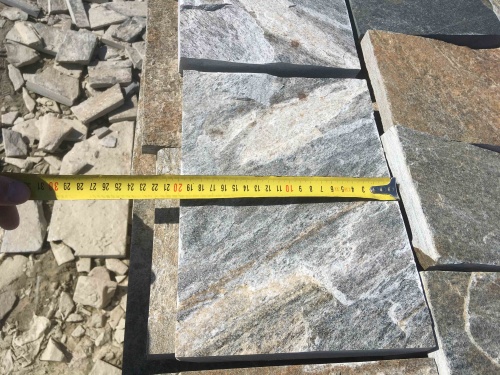 Плитка пилёная златолит Уральский для цоколя, отмостки купить в Тюменской области